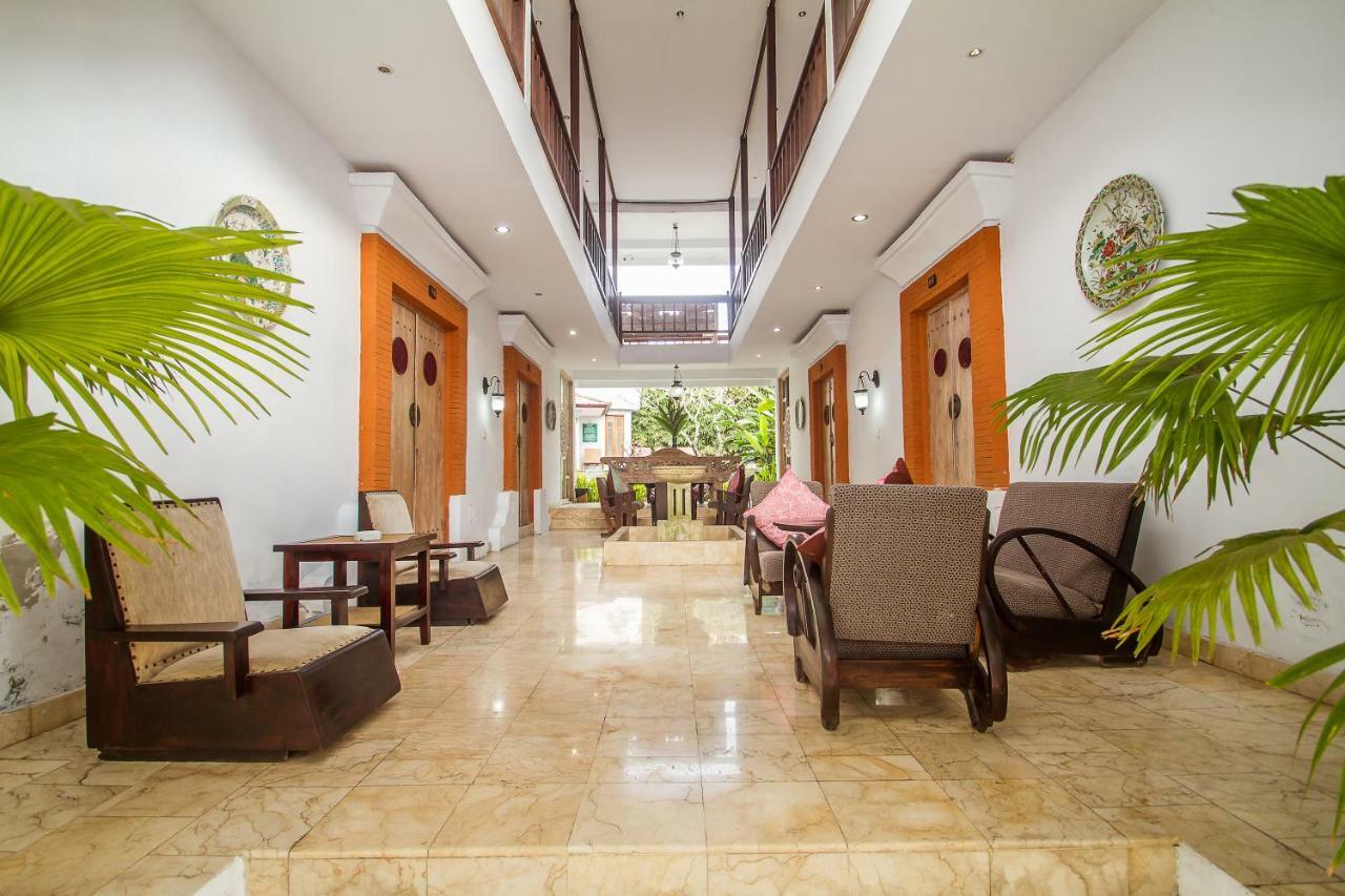 Abian Biu Mansion Hotell Dalung  Exteriör bild