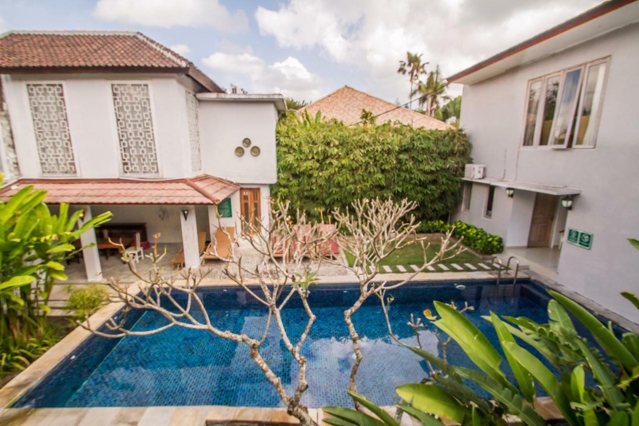 Abian Biu Mansion Hotell Dalung  Exteriör bild